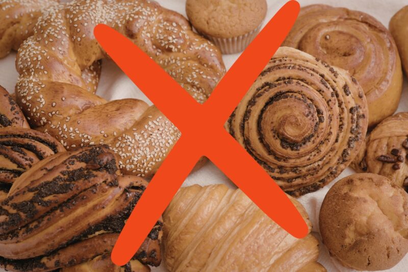 prikaz peciva koje je preškrabano iksom crvenim